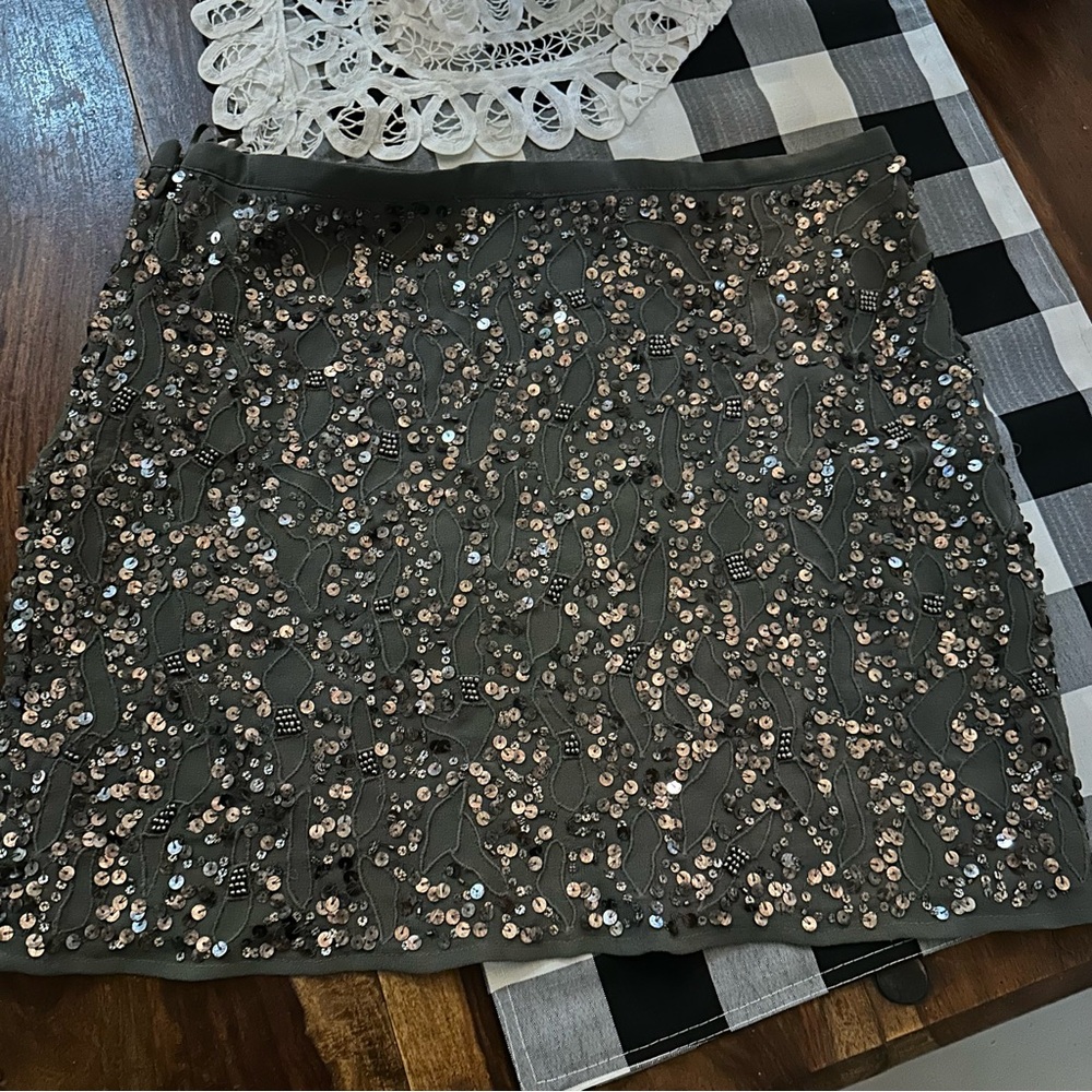 Zara Sequin Embellished mini Skirt - gray size large